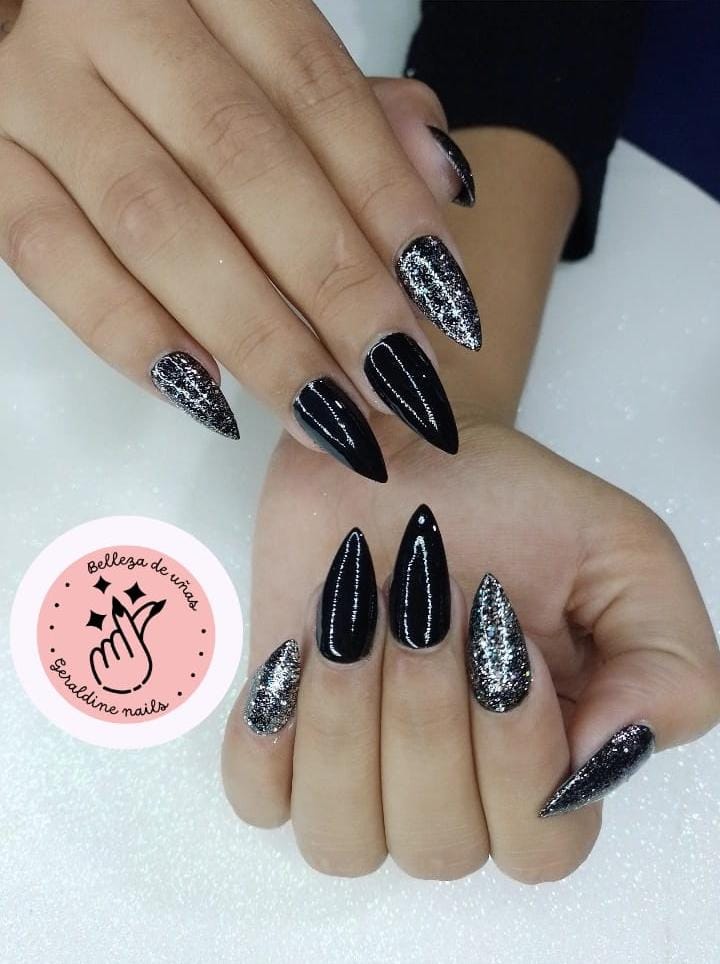 Uñas con brillos